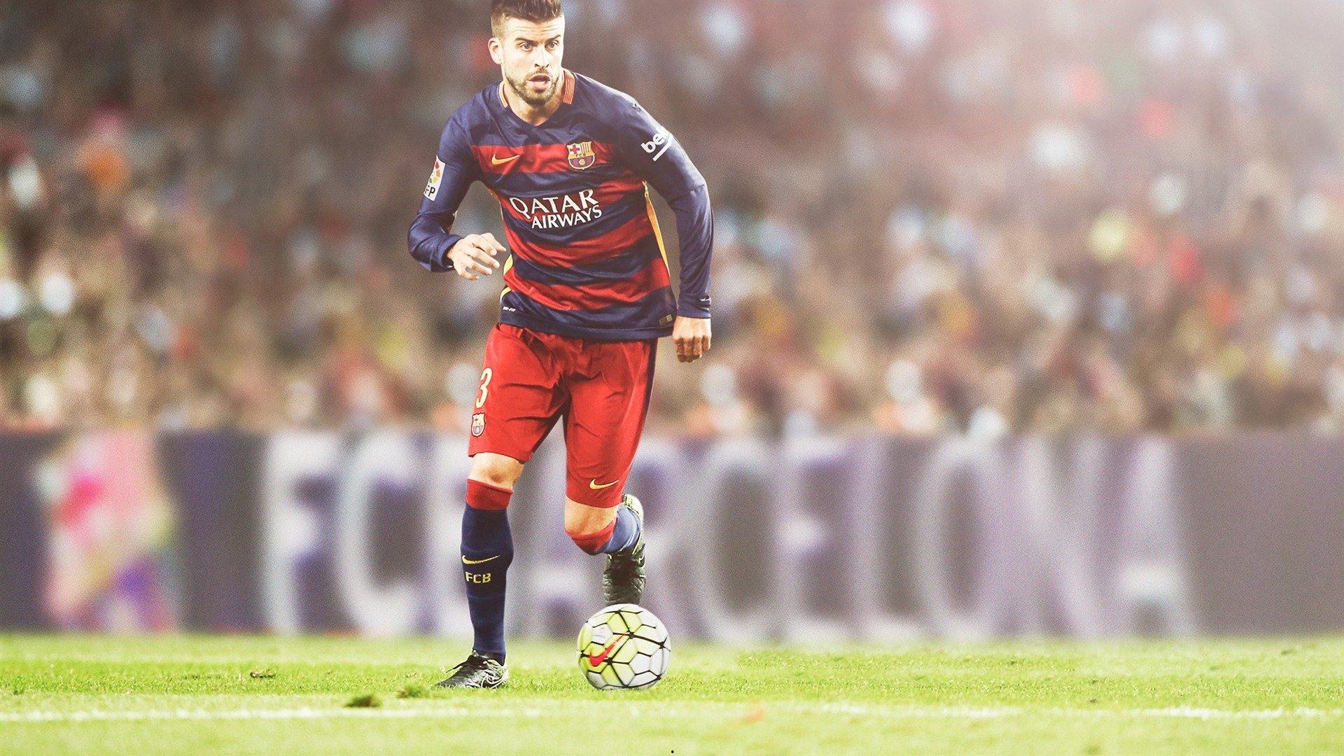 活久见！英超赛场惊现队友内讵斗殴 36岁老将失控掌掴致红牌 联赛宁静17年一朝破